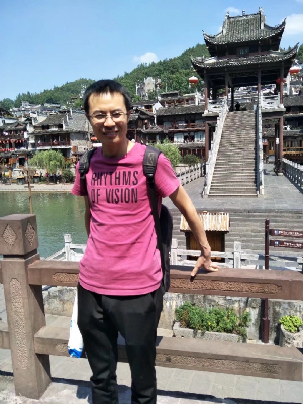 会飞的鱼的第一张照片--揭阳相亲服务中心