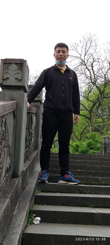 翁的第一张照片--揭阳相亲服务中心