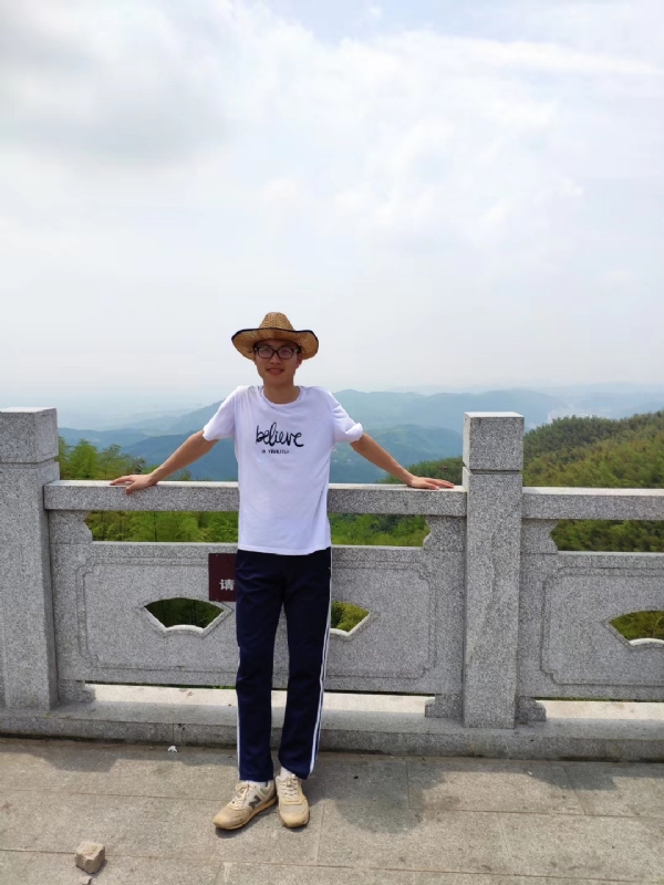 华华的第四张照片--揭阳相亲服务中心