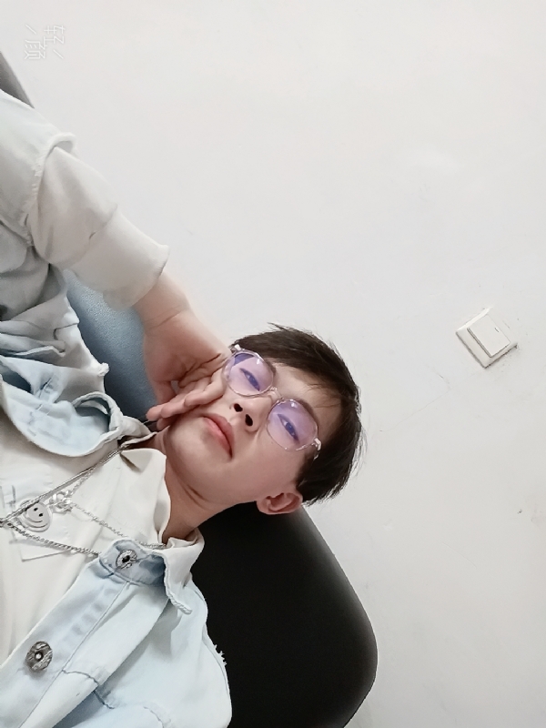 染七的第二张照片--揭阳相亲服务中心