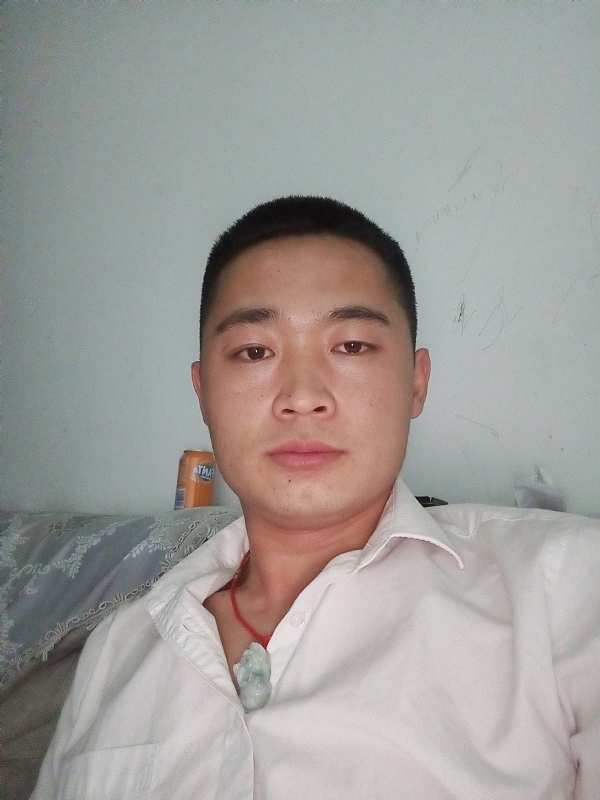 也许太年轻的第一张照片--揭阳相亲服务中心