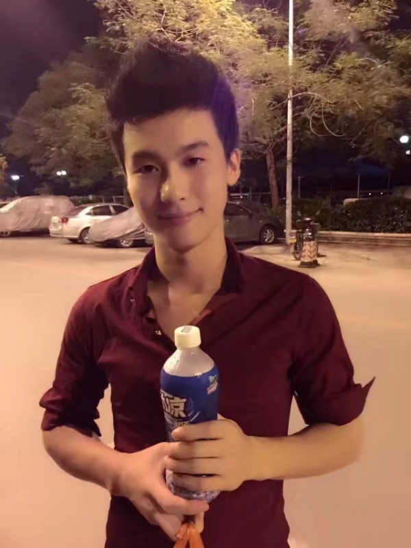 皮特王的第三张照片--揭阳相亲服务中心