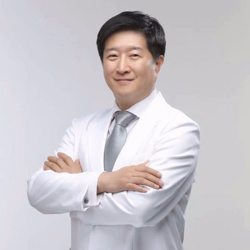 王伟的第三张照片--揭阳相亲服务中心