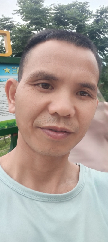 找个相爱的人结婚的第一张照片--揭阳相亲服务中心