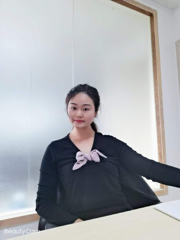 美美在深的第一张照片--揭阳相亲服务中心