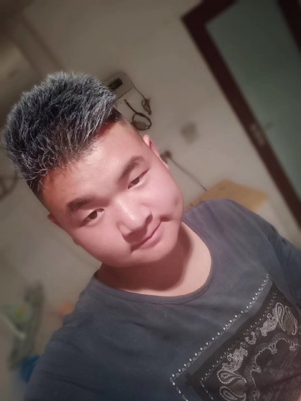 李子木的第一张照片--揭阳相亲服务中心