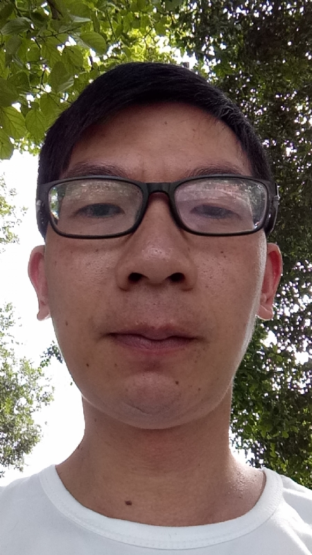 奋斗的第一张照片--揭阳相亲服务中心