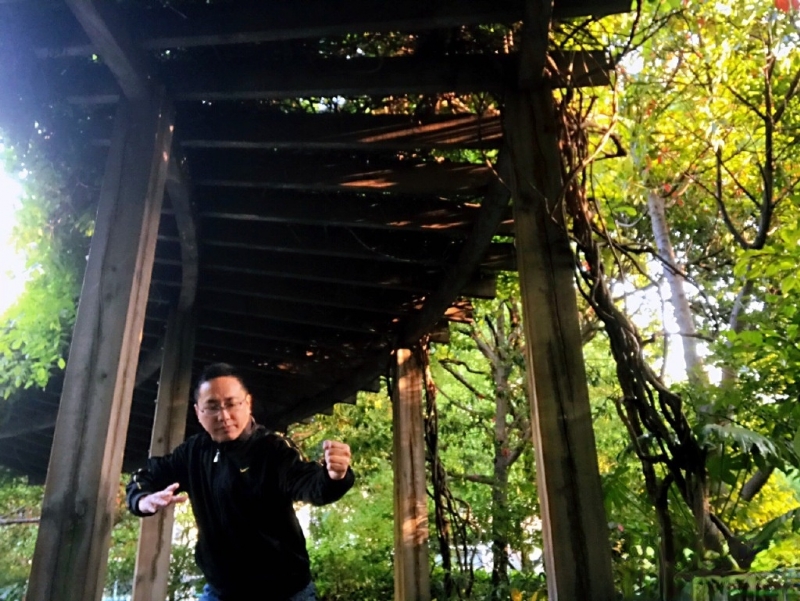 自故深情好受伤的第二张照片--揭阳相亲服务中心