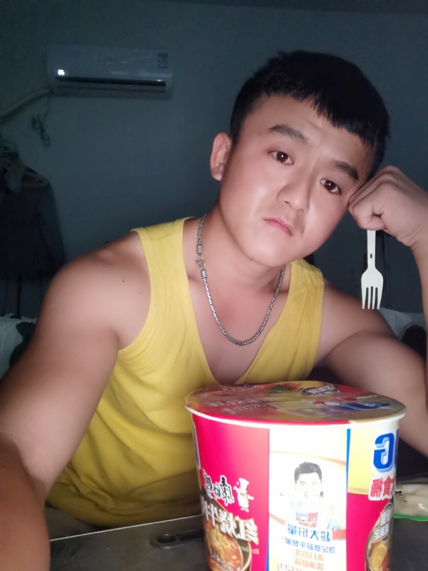 飞飞的第三张照片--揭阳相亲服务中心