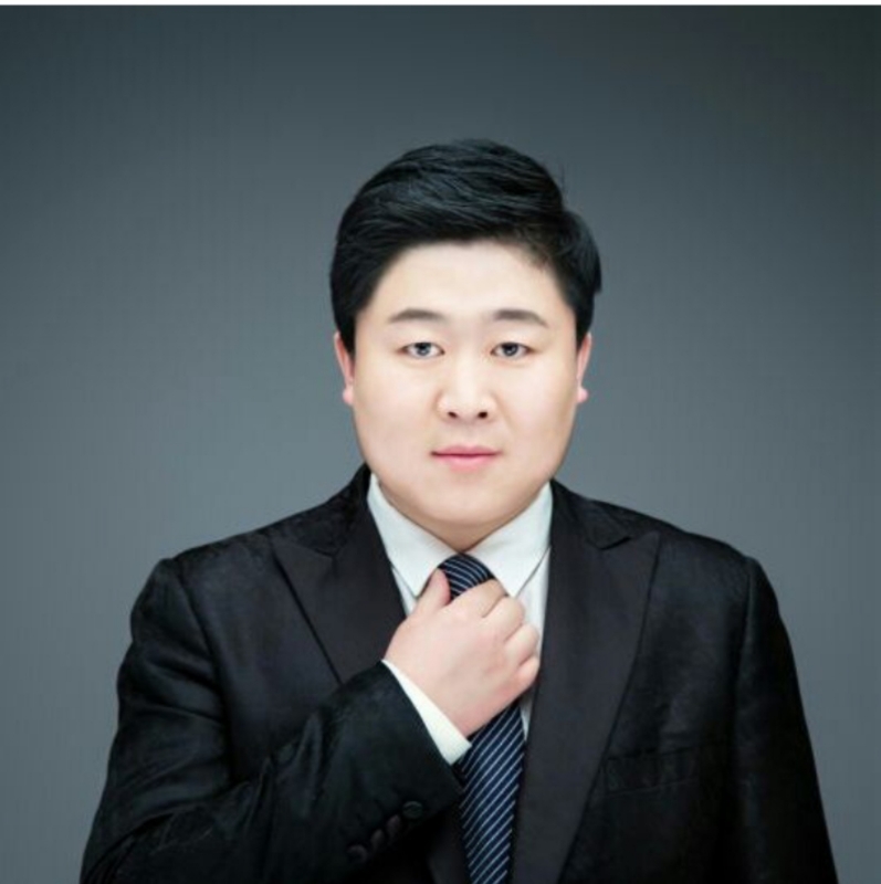 迷途小书童的第一张照片--揭阳相亲服务中心