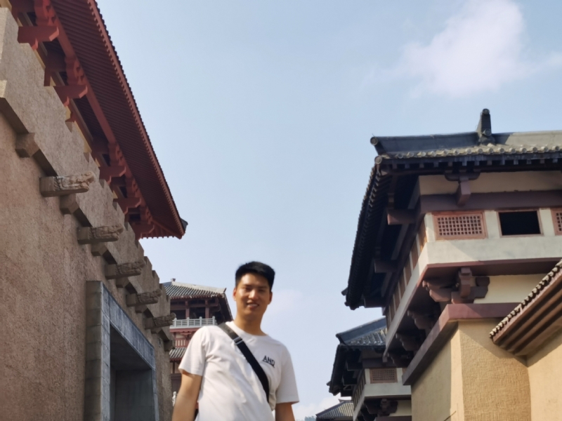 咸鱼不闲的第二张照片--揭阳相亲服务中心