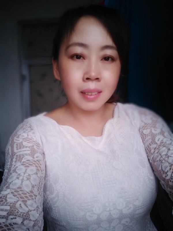 笑看人生的第一张照片--揭阳相亲服务中心