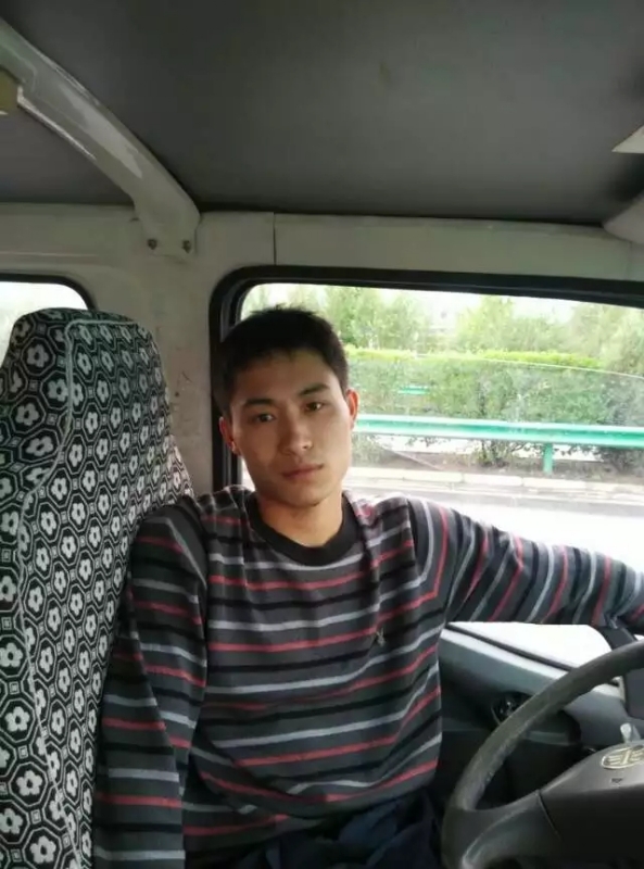 桦树林的第一张照片--揭阳相亲服务中心