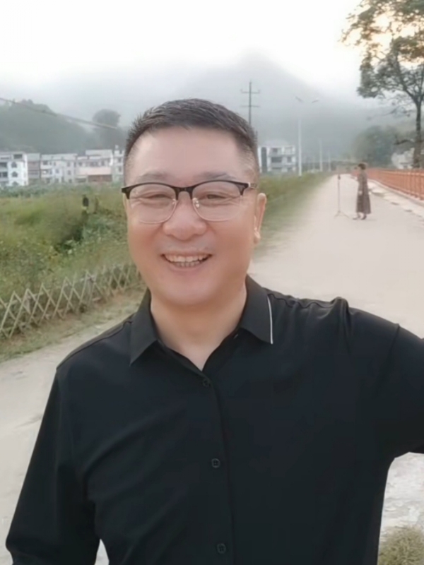 在這裡等你的第一张照片--揭阳相亲服务中心