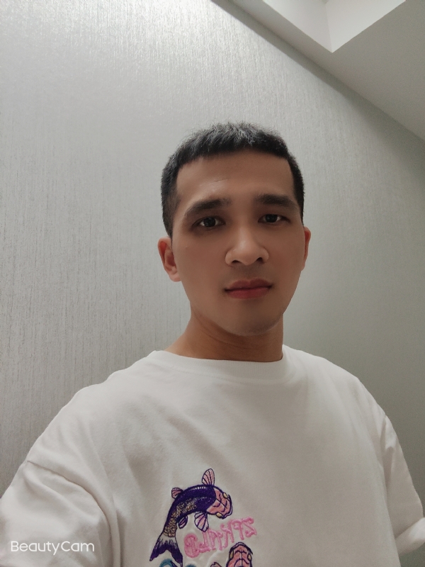 开心每一天的第一张照片--揭阳相亲服务中心