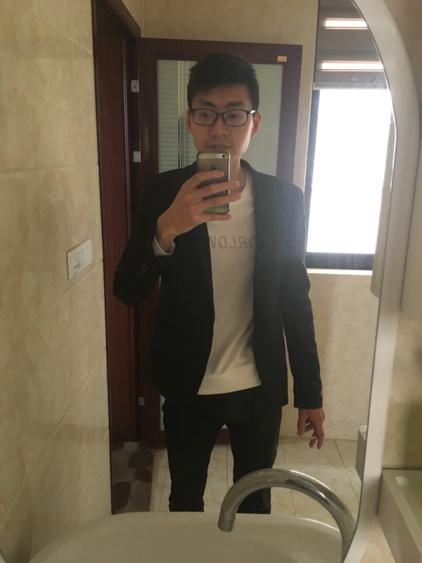 一生何求的第一张照片--揭阳相亲服务中心