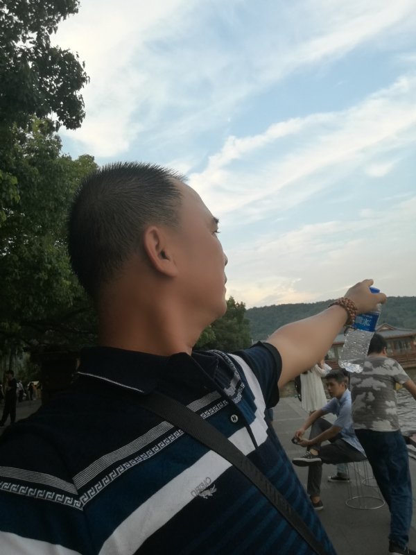 木子五的第四张照片--揭阳相亲服务中心