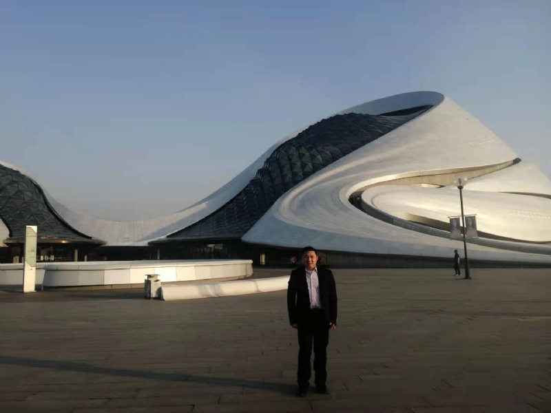 荣荣的第一张照片--揭阳相亲服务中心