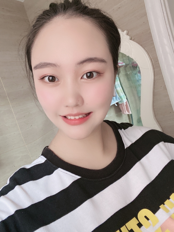 灵儿的第二张照片--揭阳相亲服务中心