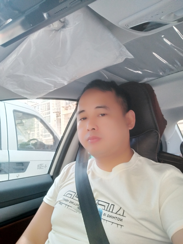 有你就好的第五张照片--揭阳相亲服务中心