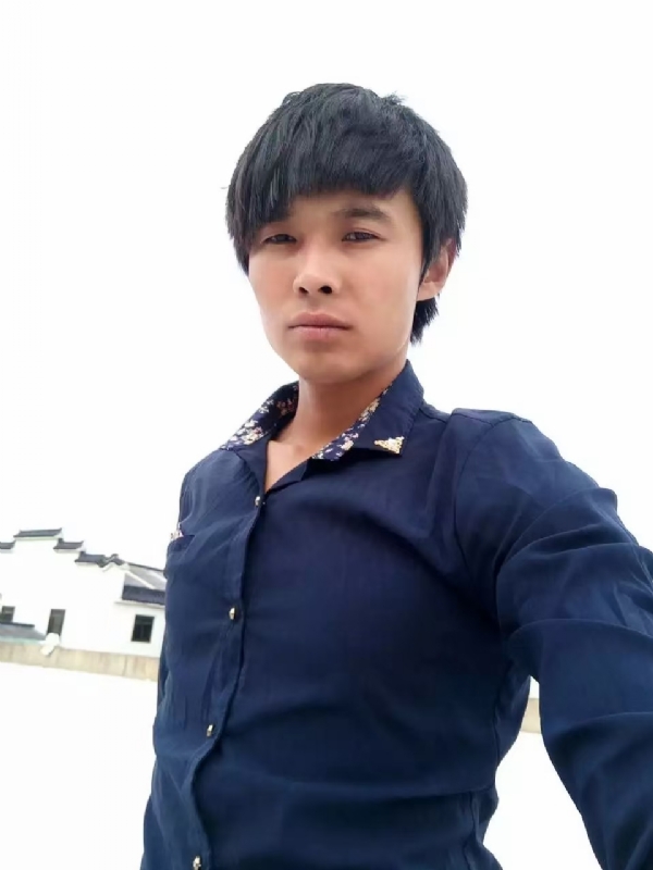 庸人自扰的第一张照片--揭阳相亲服务中心