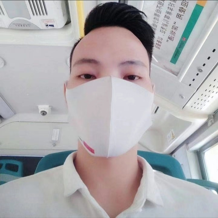 摆渡者的第一张照片--揭阳相亲服务中心