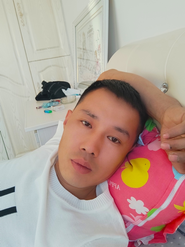 一个人的第一张照片--揭阳相亲服务中心