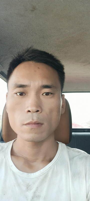 石头的第一张照片--揭阳相亲服务中心