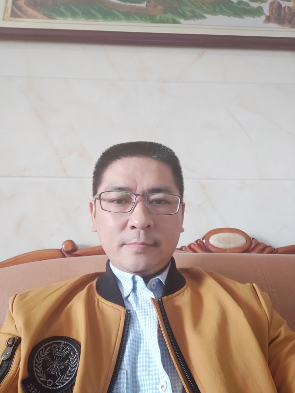 龙行天下的第一张照片--揭阳相亲服务中心