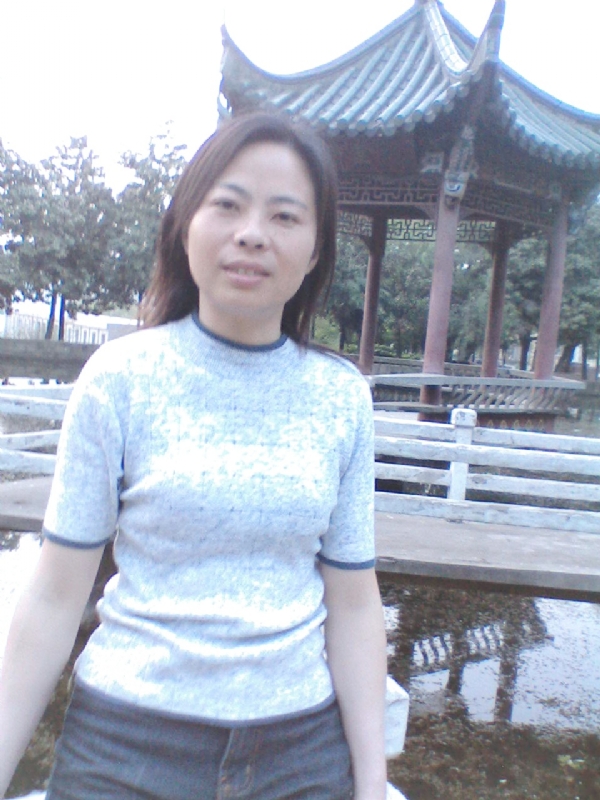 小草的第二张照片--揭阳相亲服务中心