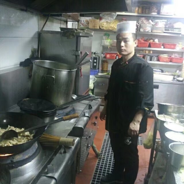 珍惜才配拥有的第一张照片--揭阳相亲服务中心