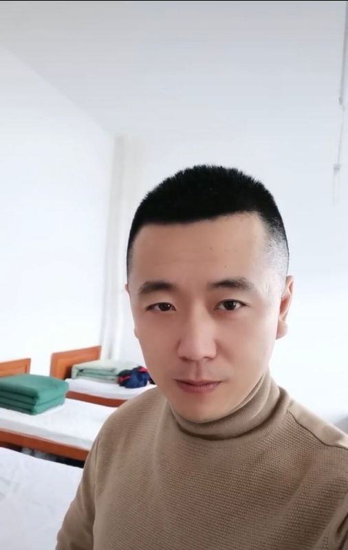 随风的第二张照片--揭阳相亲服务中心