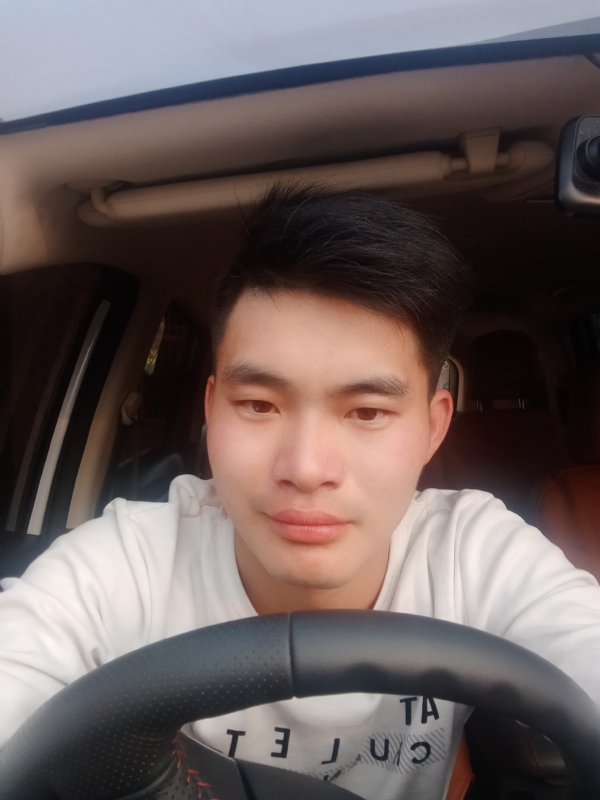 平凡人生的第一张照片--揭阳相亲服务中心