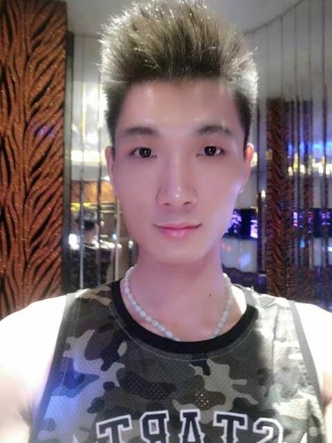 人生如戏的第一张照片--揭阳相亲服务中心