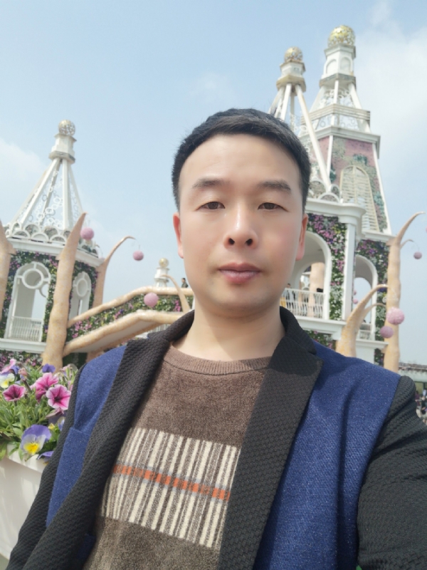 黎明的天空的第二张照片--揭阳相亲服务中心