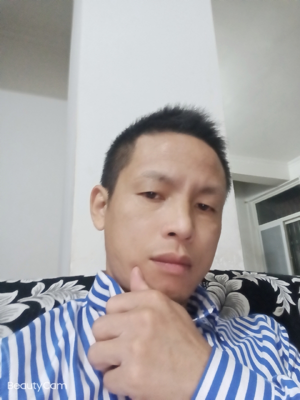 风雨40的第一张照片--揭阳相亲服务中心