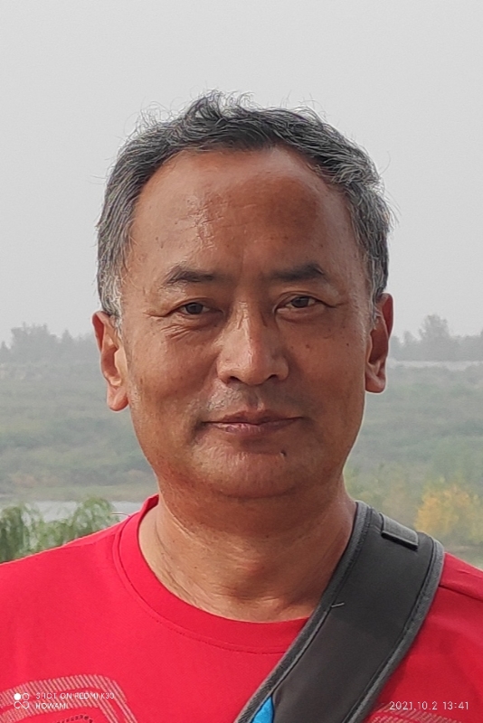 与你同行的第一张照片--揭阳相亲服务中心