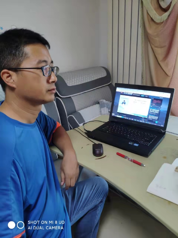 高锰酸钾的紫的第一张照片--揭阳相亲服务中心