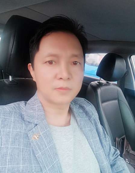 深蓝的第一张照片--揭阳相亲服务中心