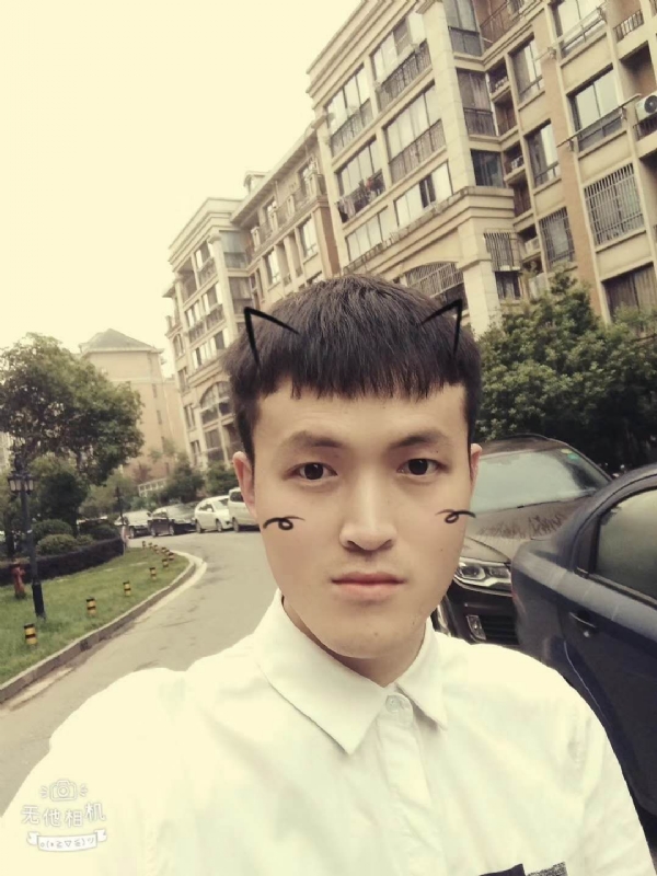 星空之下的第二张照片--揭阳相亲服务中心