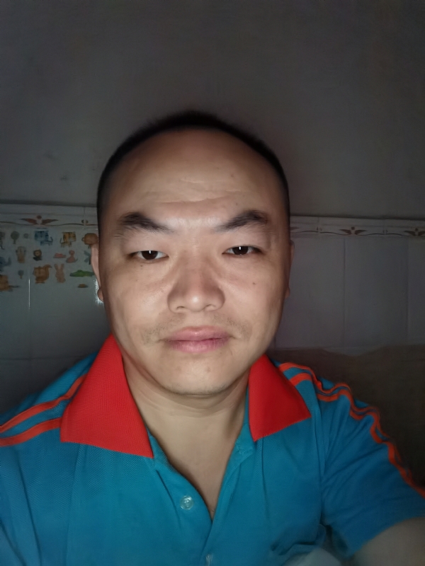 与子携老的第二张照片--揭阳相亲服务中心