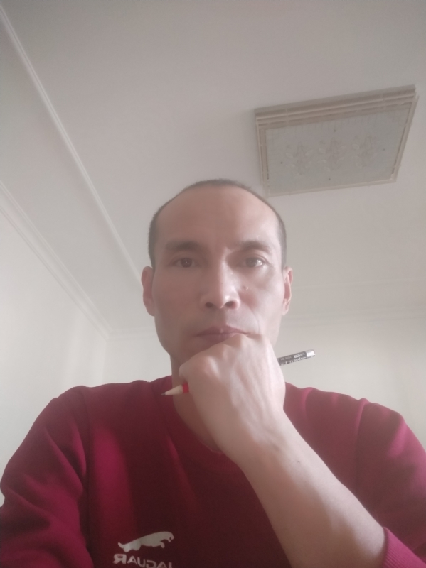 左边的第一张照片--揭阳相亲服务中心