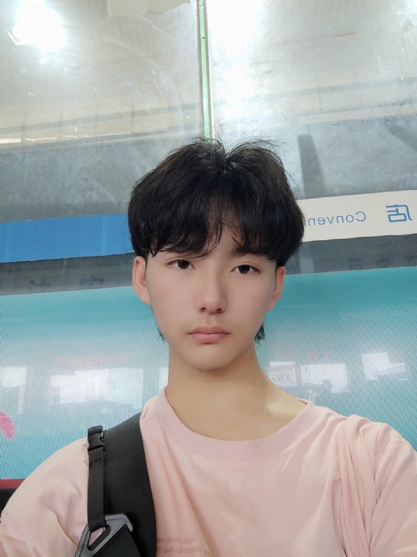 钱嘉豪的第二张照片--揭阳相亲服务中心