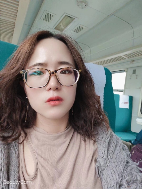 云烟成雨的第一张照片--揭阳相亲服务中心