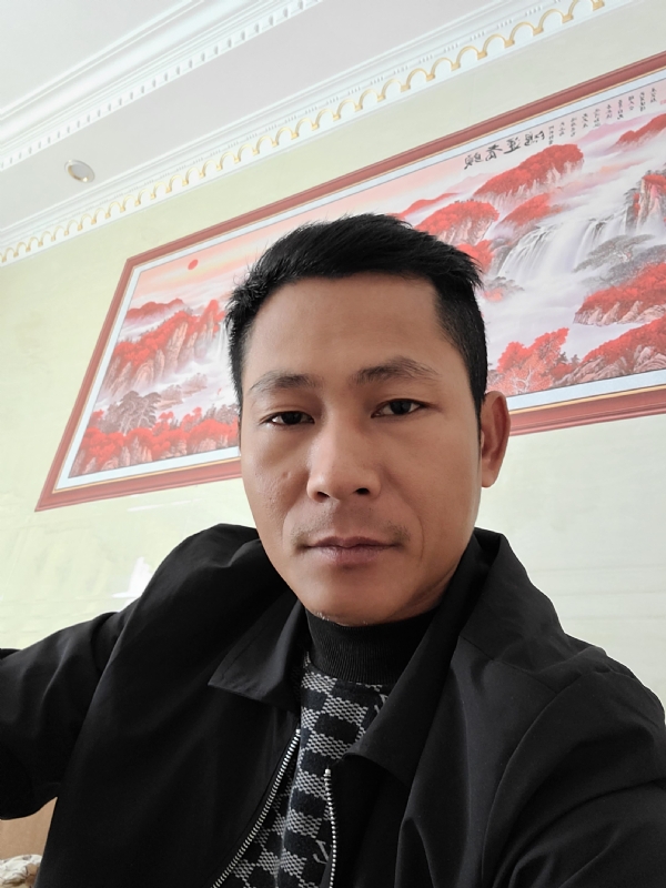 大叔的第一张照片--揭阳相亲服务中心