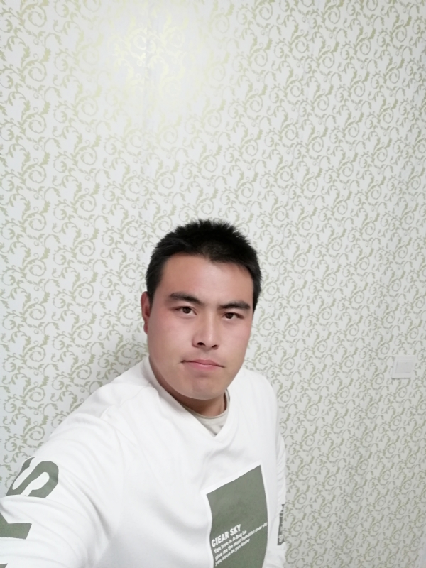 看草莓在跳舞的第一张照片--揭阳相亲服务中心