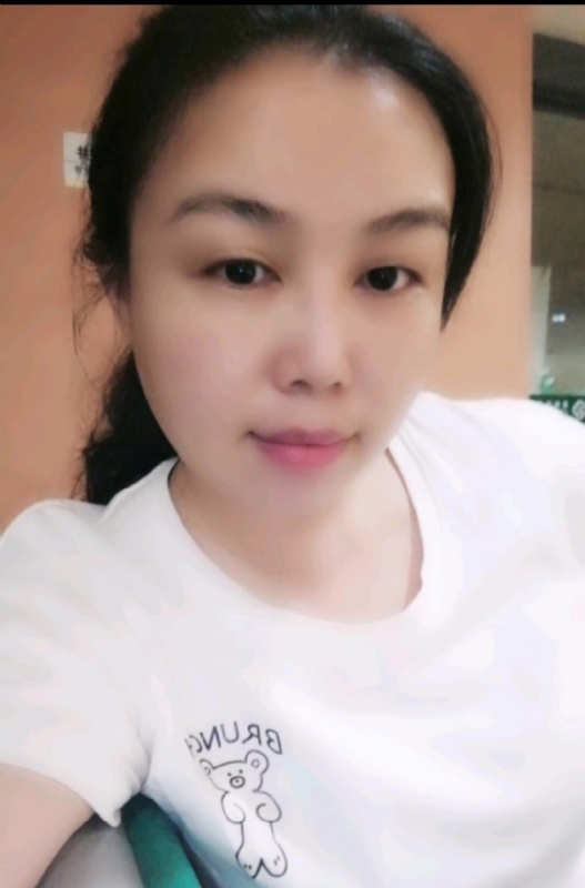 淡淡的云的第二张照片--揭阳相亲服务中心