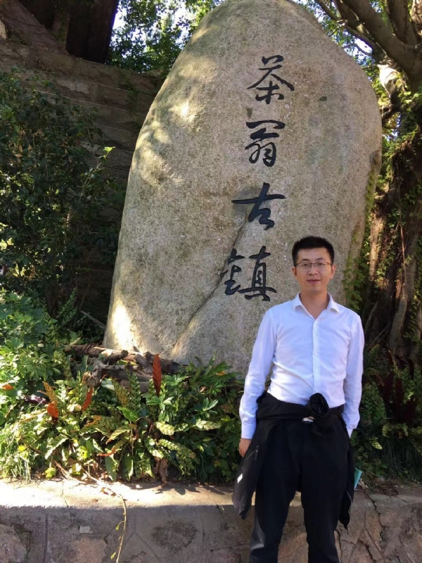 zw的第二张照片--揭阳相亲服务中心