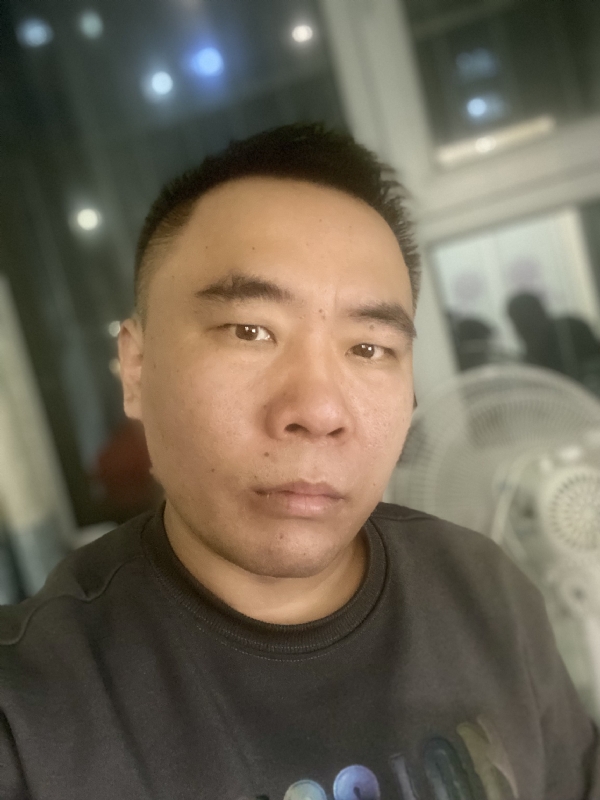 云的第三张照片--揭阳相亲服务中心