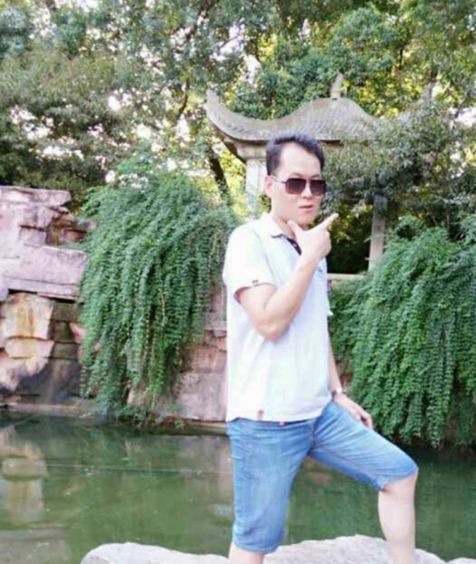 随缘的第一张照片--揭阳相亲服务中心